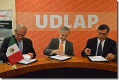 UDLAP firma convenio con la CMIC Delegación Puebla  y Coatzacoalcos