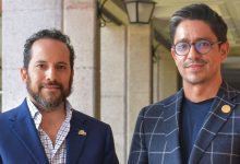 Los mercadologos, diseñadores y comunicologos proximos a egresar, deben comprender que las empresas de hoy necesitan una convivencia entre lo digital y lo impreso; si bien lo digital es mas visto, de bajo costo y moldeable, lo impreso le da legitimidad a la marca y producto.