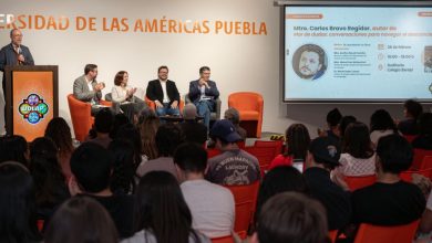 Presentacion del libro Mar de dudas de Carlos Bravo Regidor.