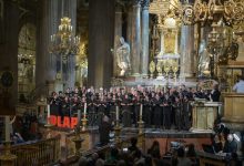 Coro de Cámara UDLAP y coro alemán Concertisten durante el Concierto de Pascua en la Catedral de Puebla