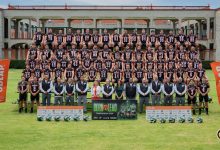Equipo de futbol americano Aztecas UDLAP reunido en el campo durante su presentación para la temporada 2026 de los 14 Grandes de la ONEFA.