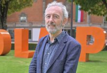 Santiago Beruete durante la presentación de Filosíntesis en la UDLAP